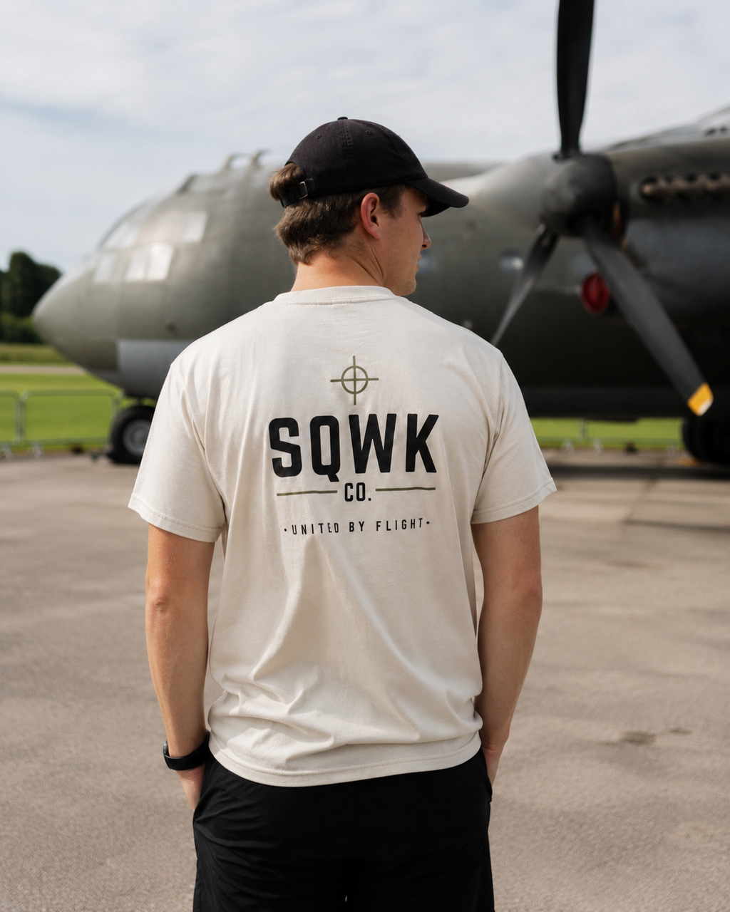 United by flight tee